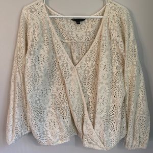 Criss cross lace top!